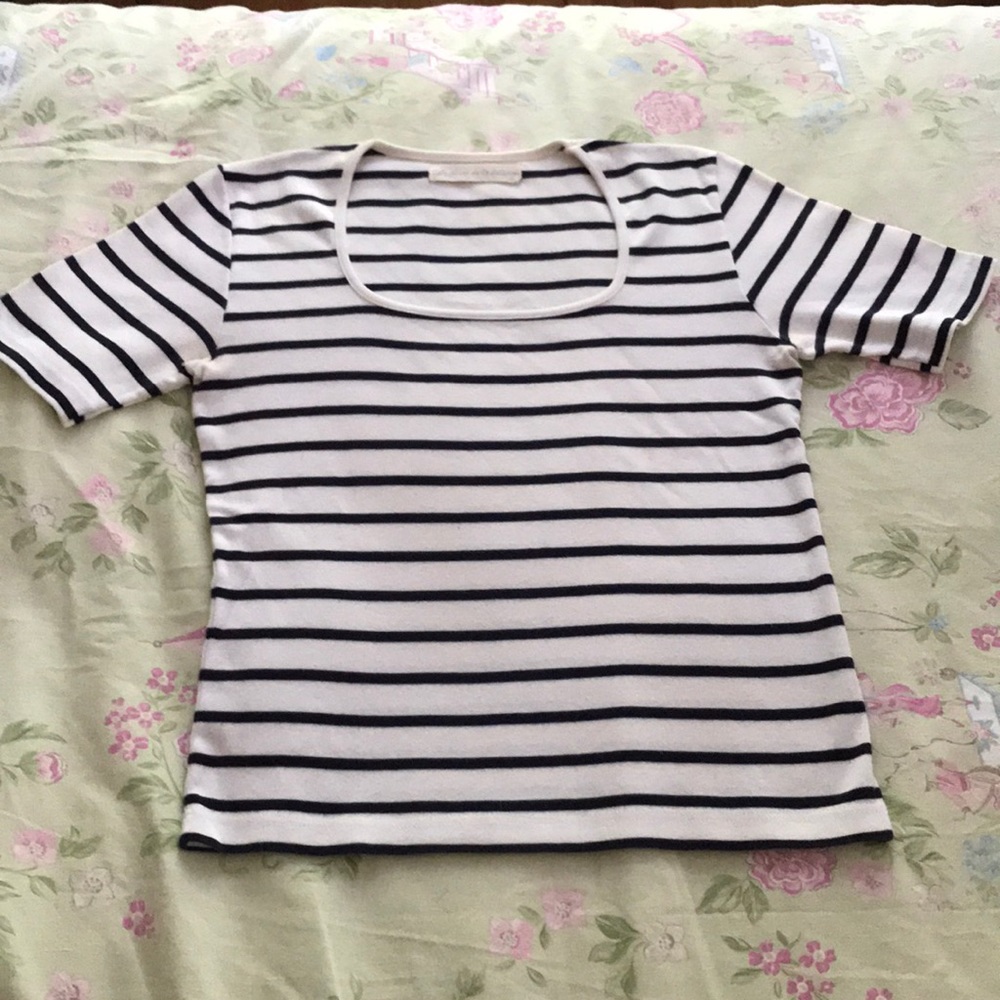 Le phase de la baleine Striped Shirt